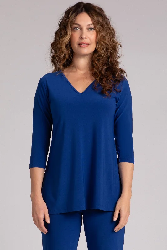 Nu Ideal V-Neck Tunic | Twilight Sporty Women's Athleisure 
