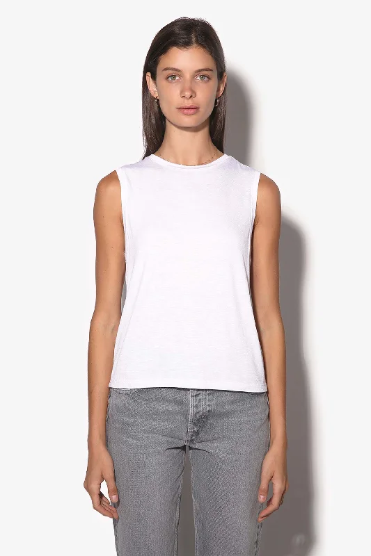 The Classic Muscle Tee Youthful Women's Pop