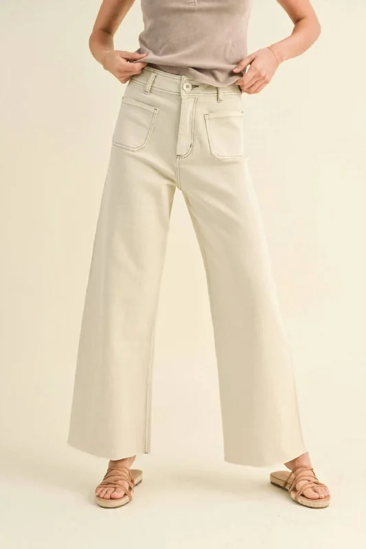 She's Back Wide Leg Jeans In Washed Beige